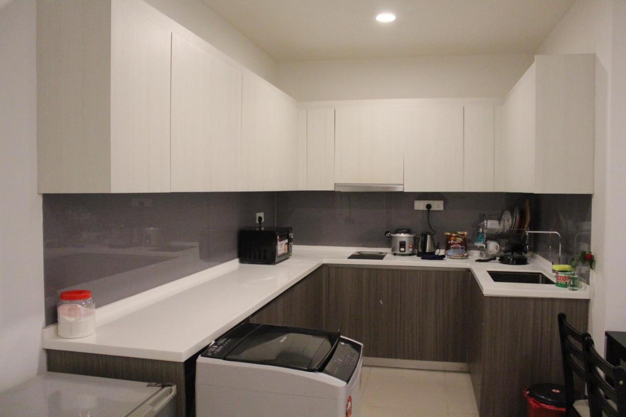 Suasana Suites D'Homestay2 JB Town Johor Bahru Luaran gambar